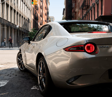 Célébrons le 35ème Anniversaire du MX-5 : Une Icône de Mazda