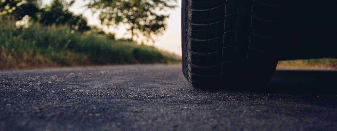 Quels contrôles effectuer sur sa voiture avant un long trajet ?