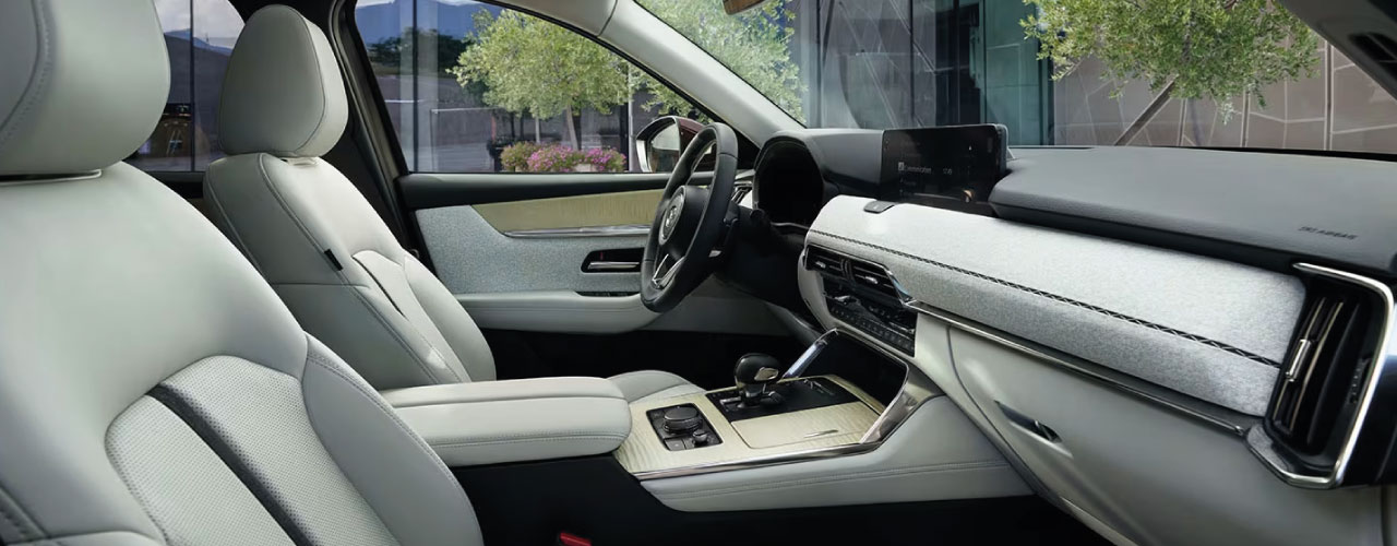 Image Mazda CX-80, intérieur.