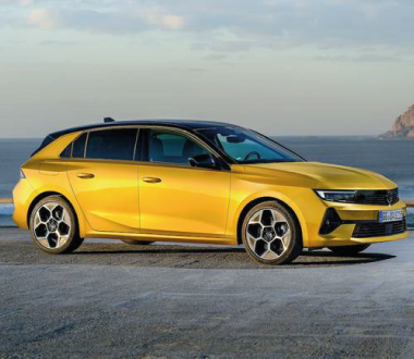 Opel Astra Hybrid 136 (2024) : Performances et Économies en Perspective