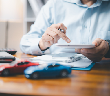 Acheter, financer ou louer : Comment structurer efficacement son budget automobile ?